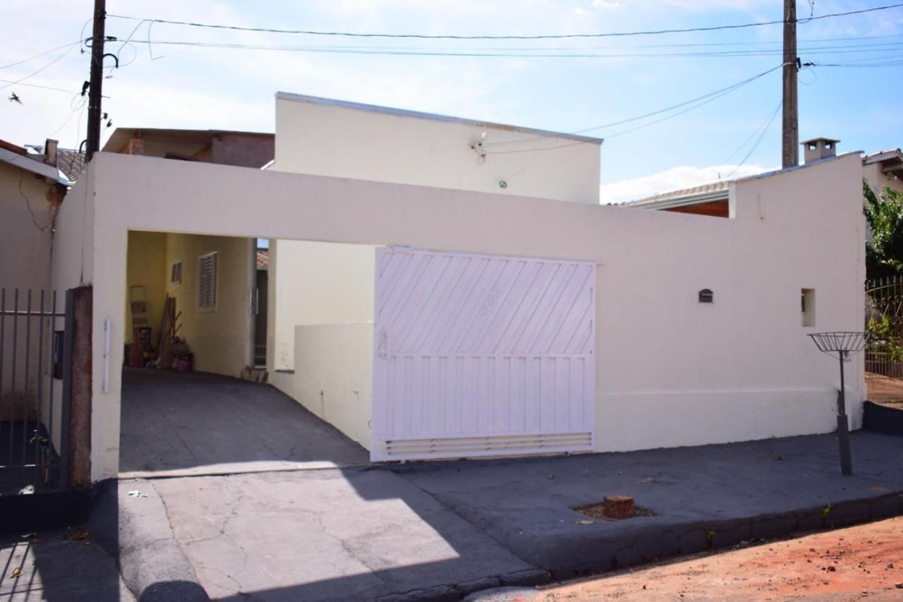 Casa Temporada Em Olimpia To Nem Ai Villa Eksteriør billede